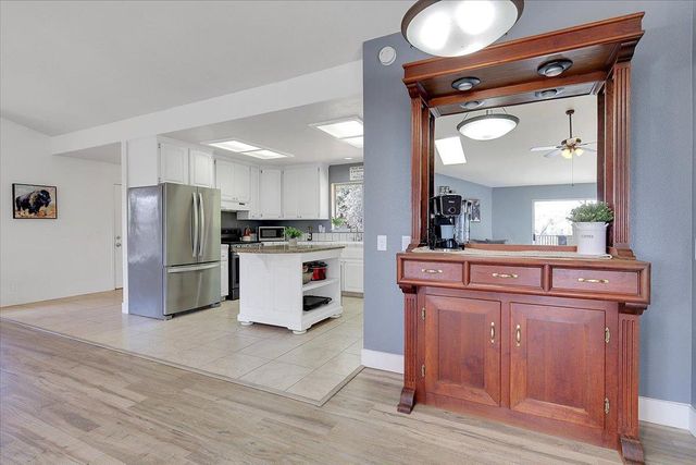 18744 Joseph Dr, Grass Valley, CA 95949