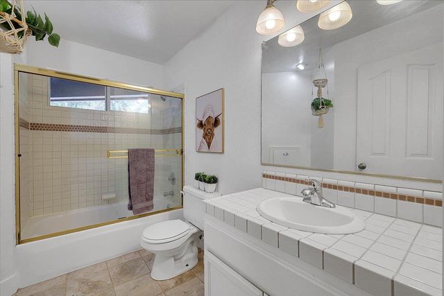 18744 Joseph Dr, Grass Valley, CA 95949