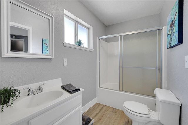 18744 Joseph Dr, Grass Valley, CA 95949