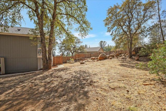 18744 Joseph Dr, Grass Valley, CA 95949