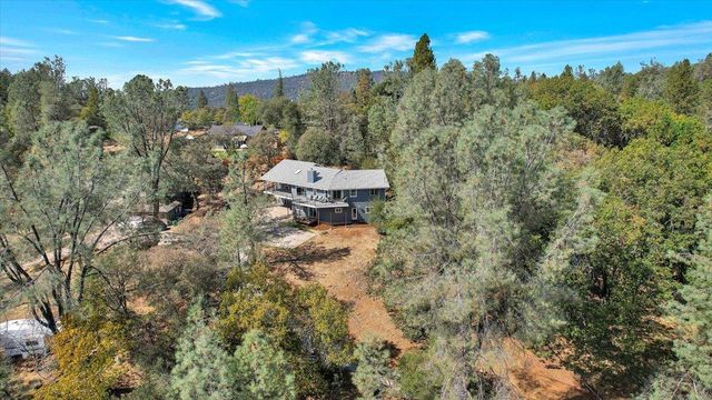 18744 Joseph Dr, Grass Valley, CA 95949