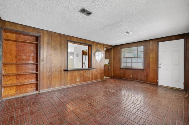 1241 Lorento St, Jacksonville, FL 32211