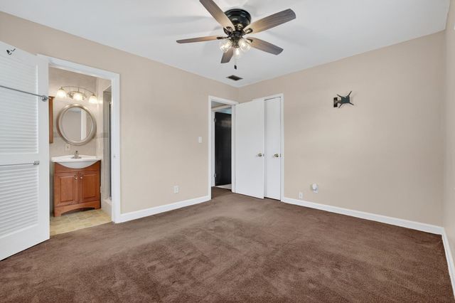 1241 Lorento St, Jacksonville, FL 32211