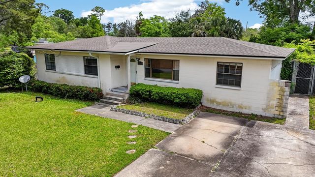 1241 Lorento St, Jacksonville, FL 32211