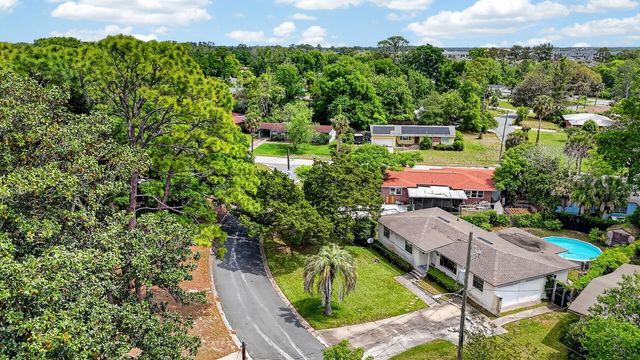 1241 Lorento St, Jacksonville, FL 32211