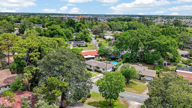 1241 Lorento St, Jacksonville, FL 32211