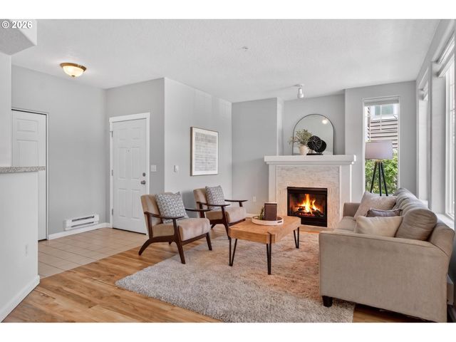 14600 Sw MAGPIE Ln 101, Beaverton, OR 97007