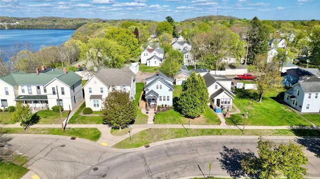 625 Dewey Street, Eau Claire, WI 54703
