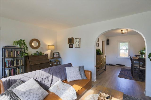 625 Dewey Street, Eau Claire, WI 54703