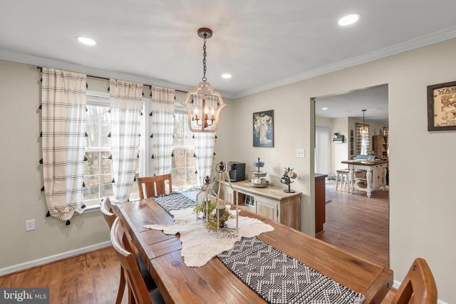 1105 HENRY DR, Winchester, VA 22602