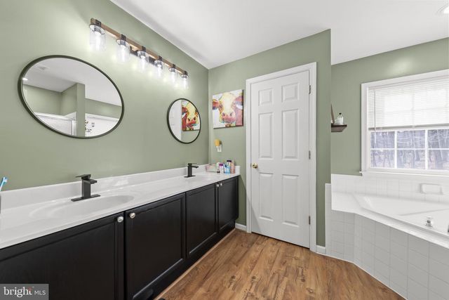 1105 HENRY DR, Winchester, VA 22602