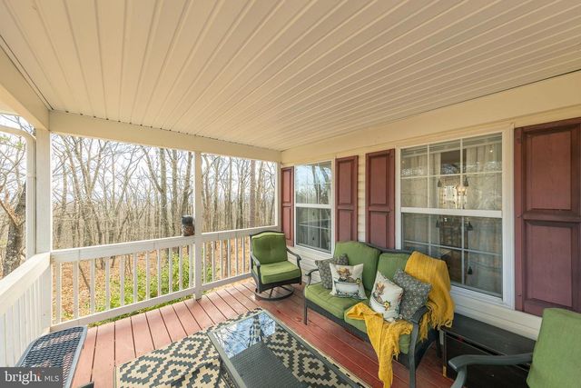 1105 HENRY DR, Winchester, VA 22602