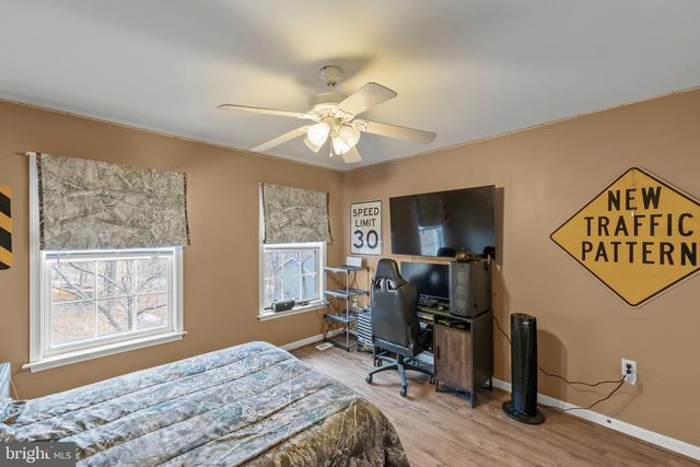 1105 HENRY DR, Winchester, VA 22602