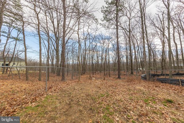 1105 HENRY DR, Winchester, VA 22602