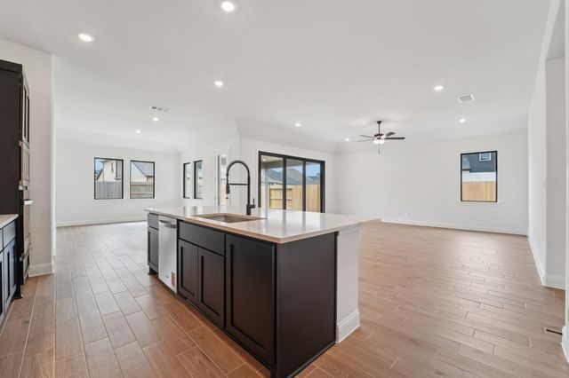 16231 Sheridan River Trail, Conroe, TX 77302