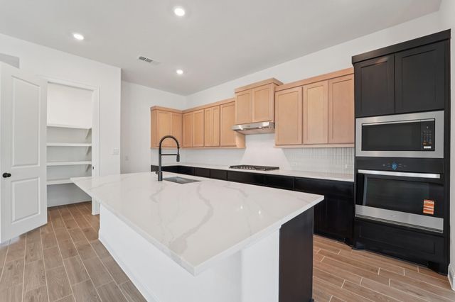 16231 Sheridan River Trail, Conroe, TX 77302