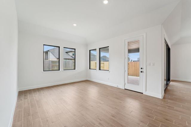 16231 Sheridan River Trail, Conroe, TX 77302