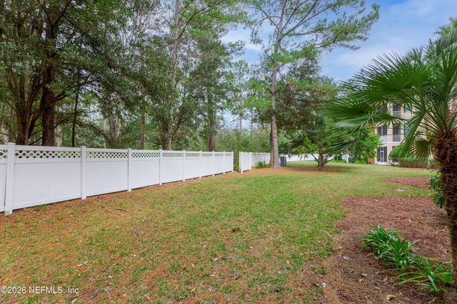 785 OAKLEAF PLANTATION Parkway 1913, Orange Park, FL 32065
