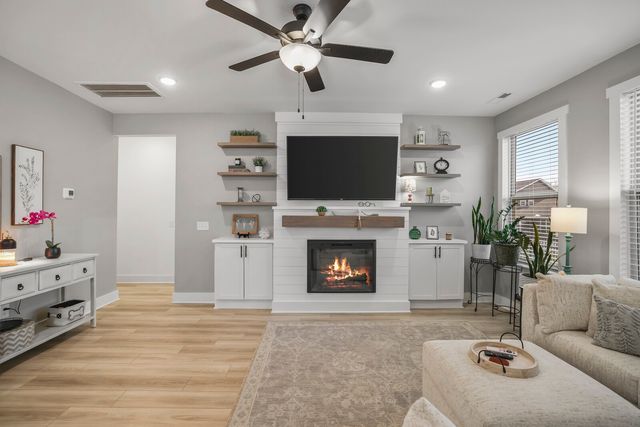 376 Turfway Park, Gallatin, TN 37066