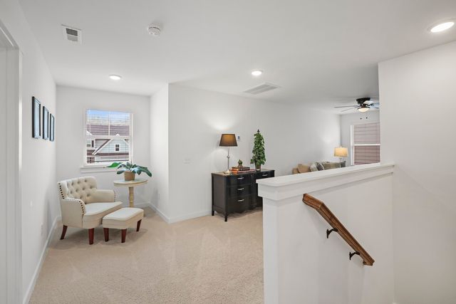 376 Turfway Park, Gallatin, TN 37066