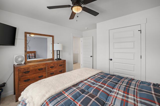 376 Turfway Park, Gallatin, TN 37066