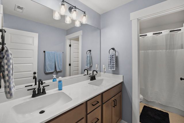 376 Turfway Park, Gallatin, TN 37066