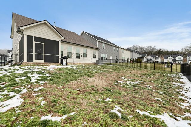 376 Turfway Park, Gallatin, TN 37066