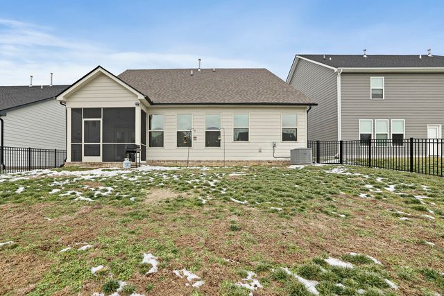 376 Turfway Park, Gallatin, TN 37066