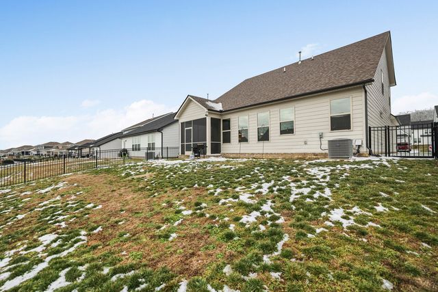 376 Turfway Park, Gallatin, TN 37066