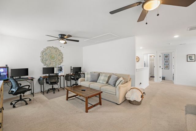 376 Turfway Park, Gallatin, TN 37066