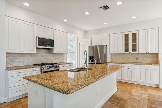 1828 LONGVIEW LANE, Tarpon Springs, FL 34689