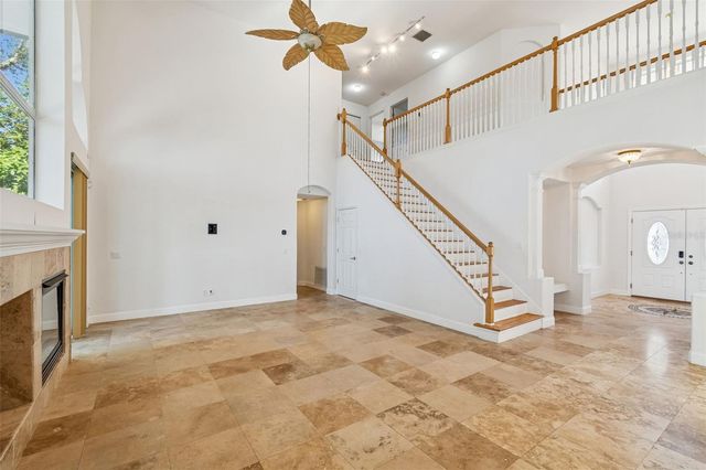 1828 LONGVIEW LANE, Tarpon Springs, FL 34689