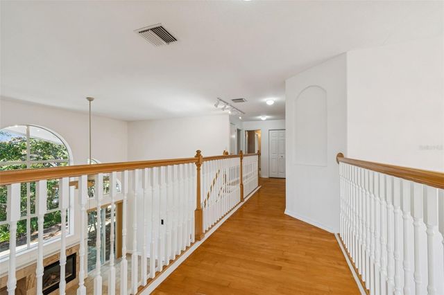 1828 LONGVIEW LANE, Tarpon Springs, FL 34689