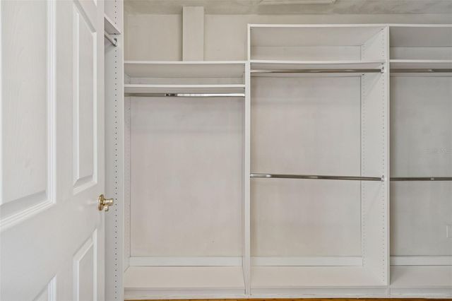 1828 LONGVIEW LANE, Tarpon Springs, FL 34689