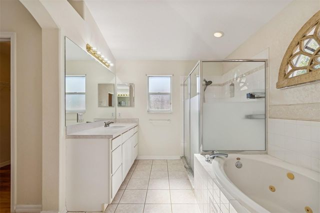 1828 LONGVIEW LANE, Tarpon Springs, FL 34689