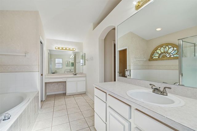 1828 LONGVIEW LANE, Tarpon Springs, FL 34689