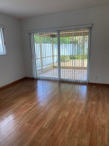 5910 NE 21st Way, Fort Lauderdale, FL 33308
