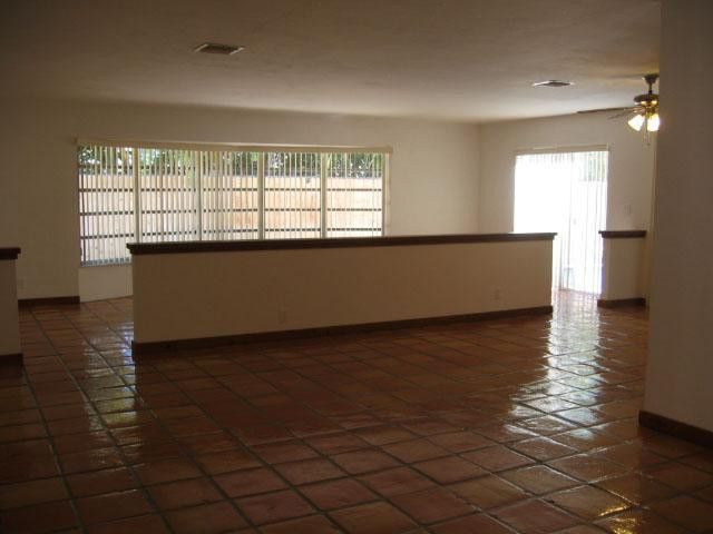 5910 NE 21st Way, Fort Lauderdale, FL 33308
