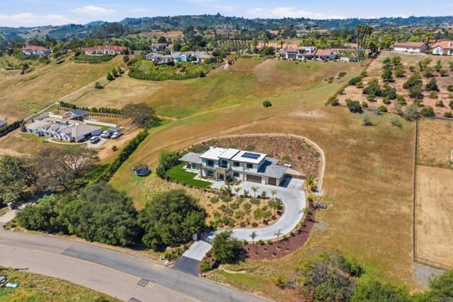 4407 Ramona Drive, Fallbrook, CA 92028