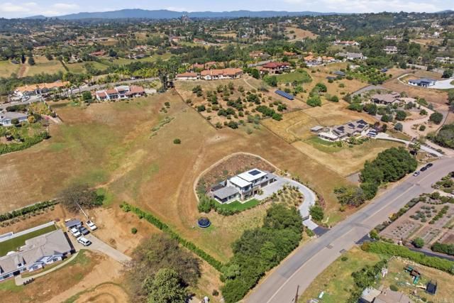 4407 Ramona Drive, Fallbrook, CA 92028