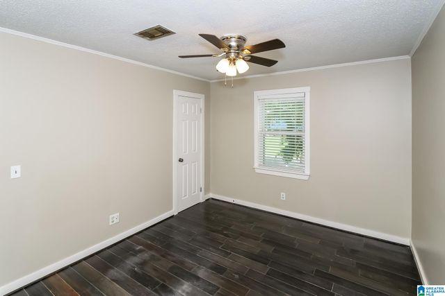 10091009 TIMBERBROOK CIRCLE, Brookside, AL 35214