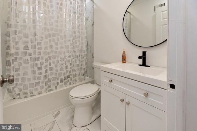 1139 THACKARY CT, Voorhees, NJ 08043