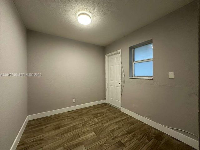 647 NW 3rd Ave 3, Fort Lauderdale, FL 33311