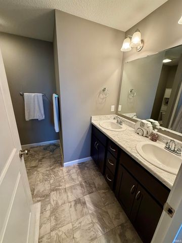 1920 Nolan Meadows Run, Angola, IN 46703