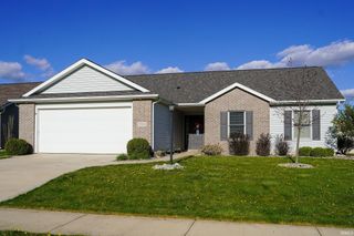 1920 Nolan Meadows Run, Angola, IN 46703