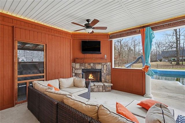 688 S Bethany Road, Locust Grove, GA 30248