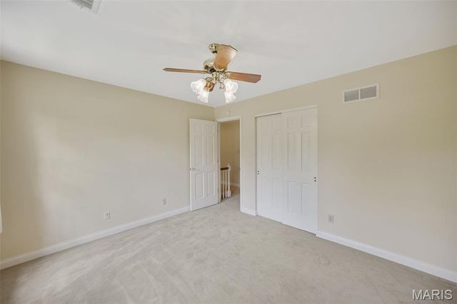12819 Huntercreek Road, Des Peres, MO 63131