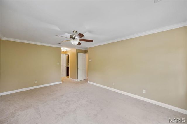 12819 Huntercreek Road, Des Peres, MO 63131