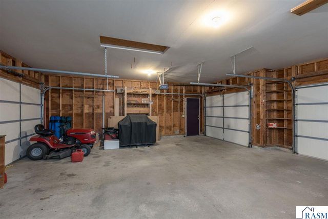 38102 Honeysuckle Lane, North Mankato, MN 56003