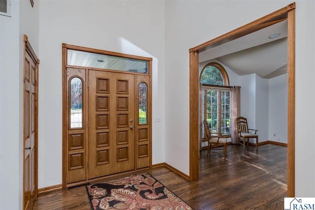 38102 Honeysuckle Lane, North Mankato, MN 56003